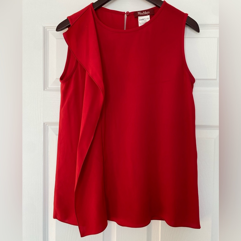 MaxMara Studio red ruffled sleeveless top size large
